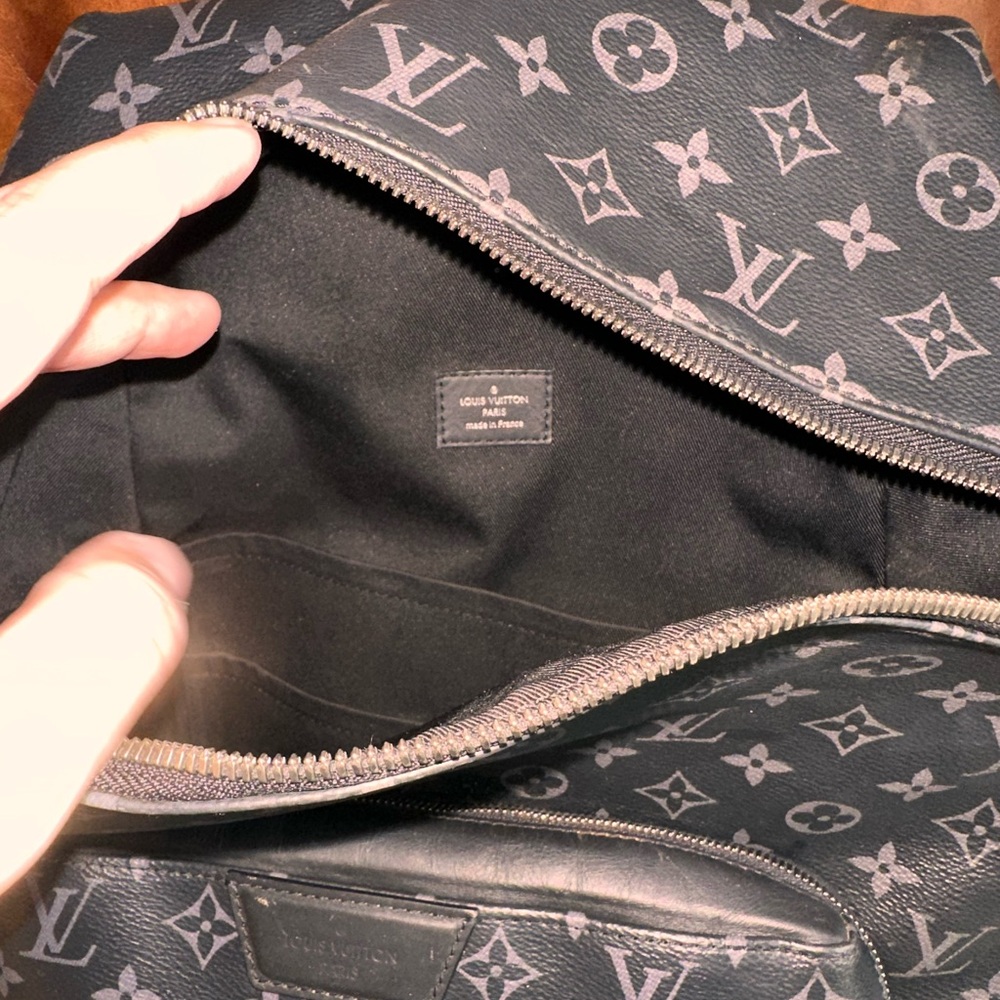 Authentic Louis Vuitton Luxury Black Monogram Bac… - image 4